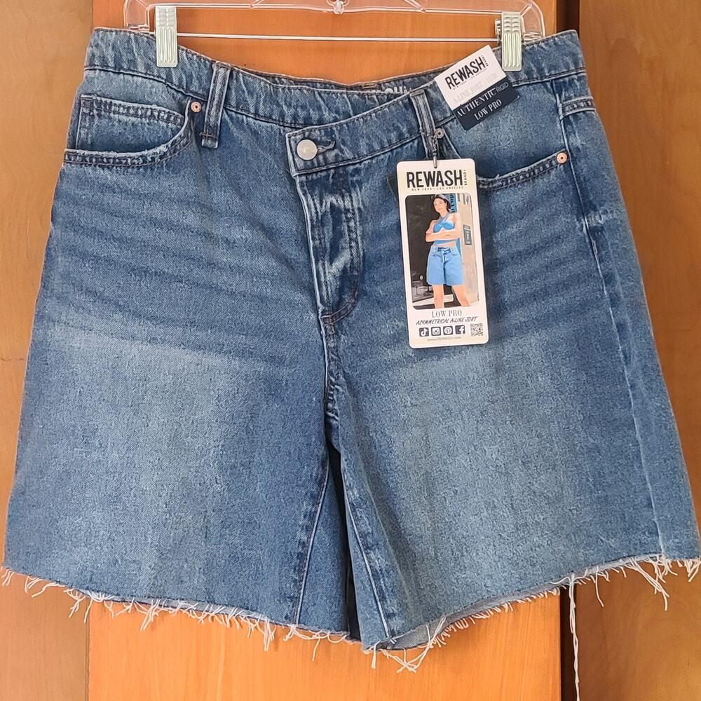 Womens Rewash Low Pro Asymmetrical A- Line Jort 11/30 Button Fly NWT